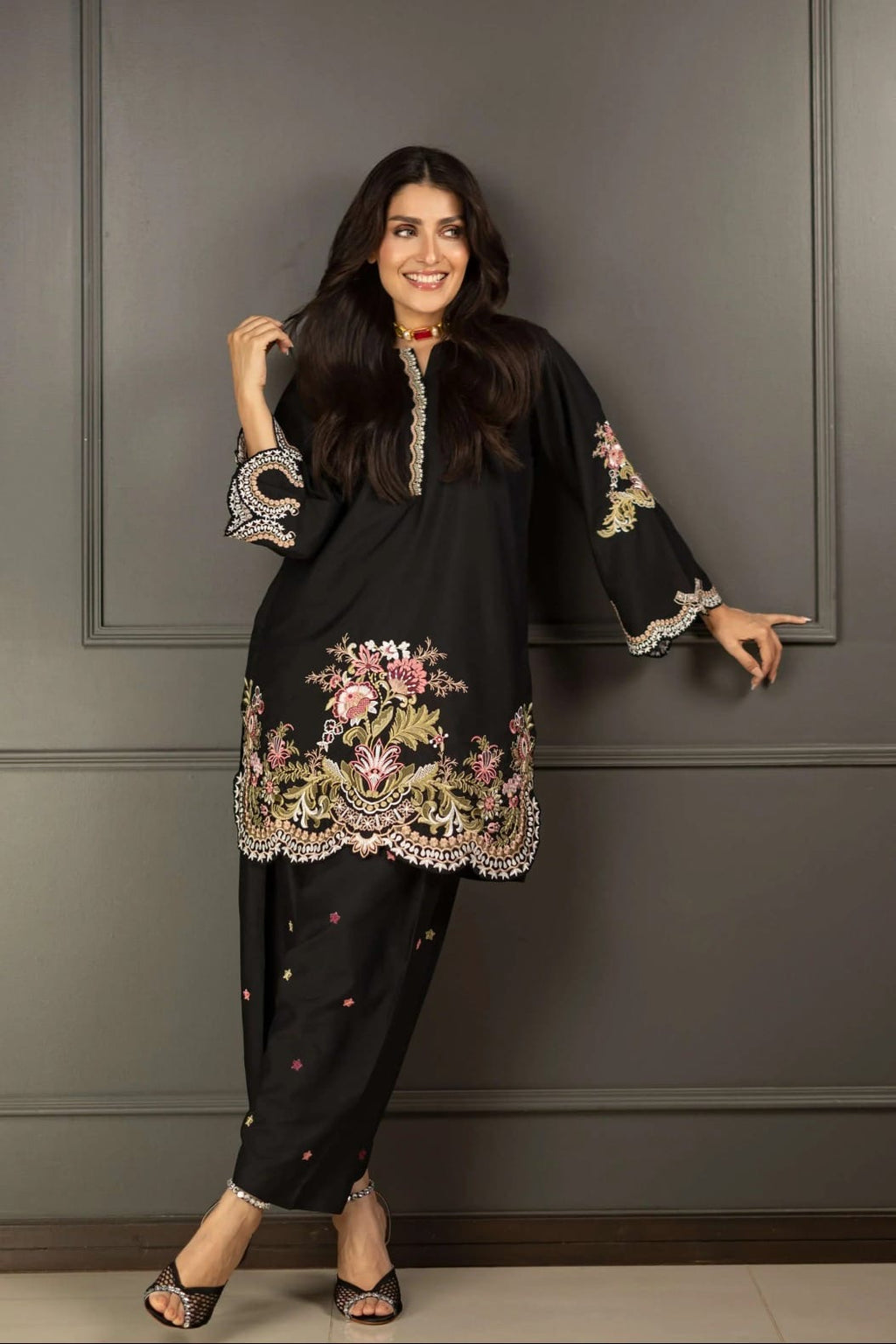 SALE Embroidered Dhanak 3pc Winter Collection Unstitch D023