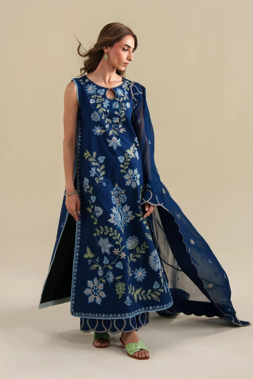 SALE Embroidered Dhanak 3pc Winter Collection Unstitch D016